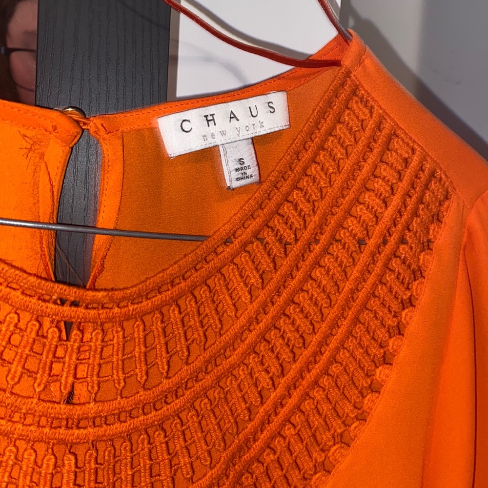 Chaus professional top